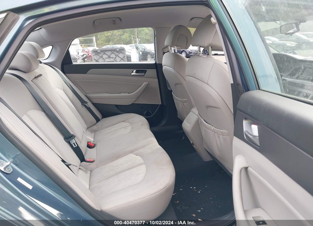 2016 HYUNDAI SONATA HYBRID SE VIN: KMHE24L14GA035474