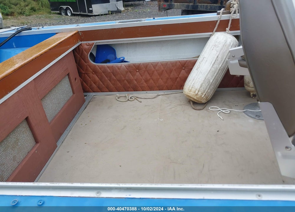 1982 BLUE FIN SPORTSMAN VIN: BFFSP117M82E