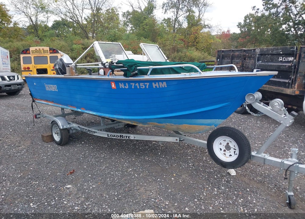 1982 BLUE FIN SPORTSMAN VIN: BFFSP117M82E