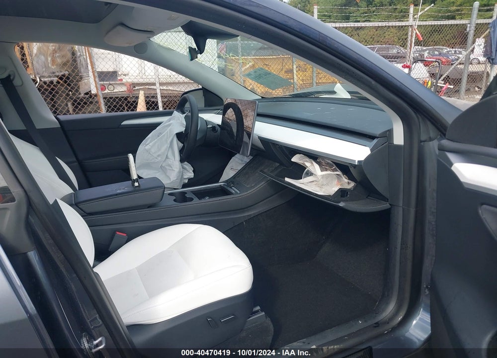 2023 TESLA MODEL Y AWD/LONG RANGE DUAL MOTOR ALL-WHEEL DRIVE VIN: 7SAYGDEE5PA099193