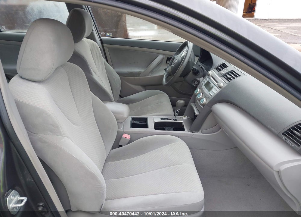 2009 TOYOTA CAMRY LE VIN: 4T1BE46K89U844024