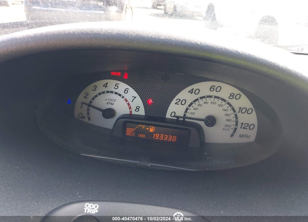 2005 TOYOTA ECHO VIN: JTDAT123150084023