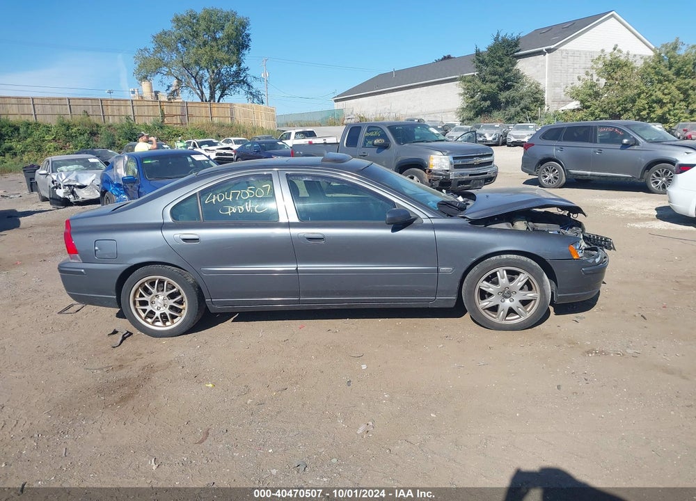 2006 VOLVO S60 2.5T VIN: YV1RS592762500358