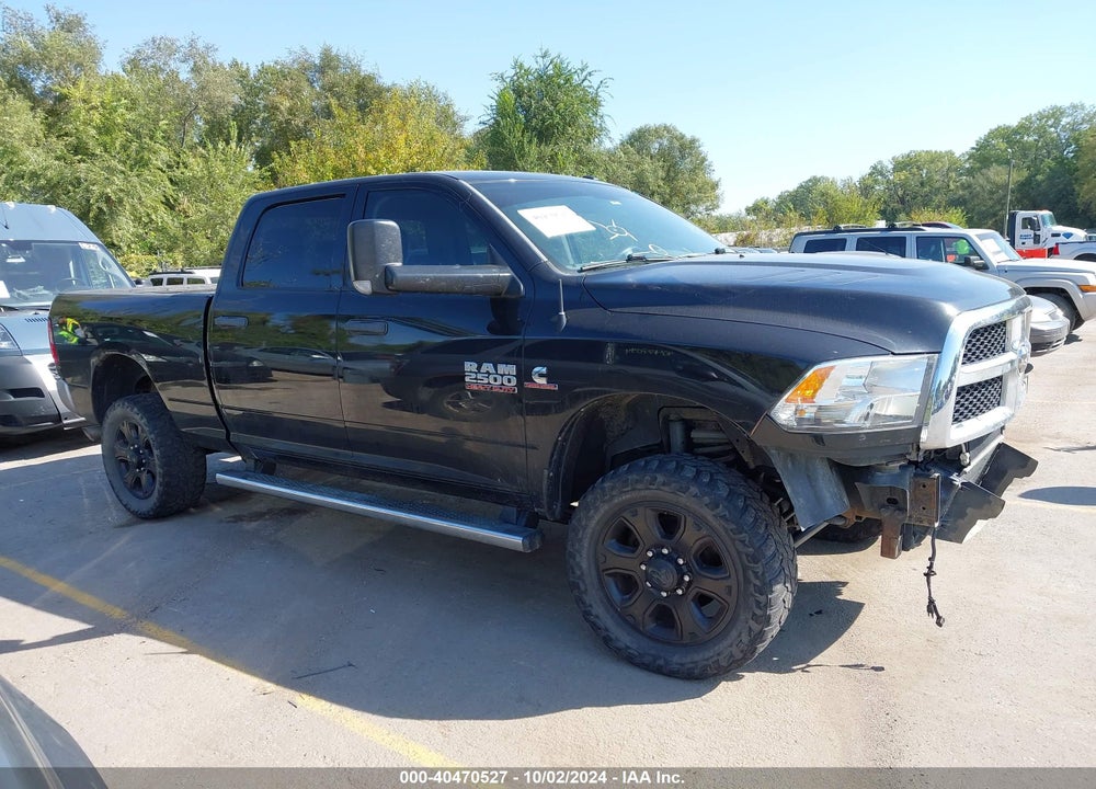 2017 RAM 2500 TRADESMAN 4X4 6'4 BOX VIN: 3C6UR5CL0HG658197