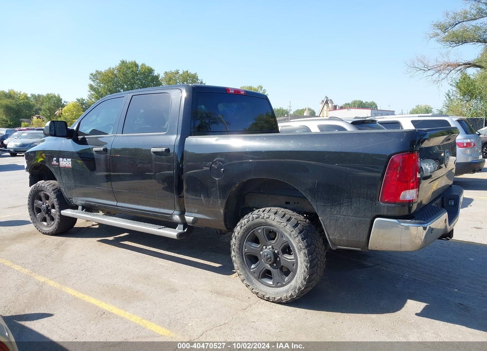 2017 RAM 2500 TRADESMAN 4X4 6'4 BOX VIN: 3C6UR5CL0HG658197