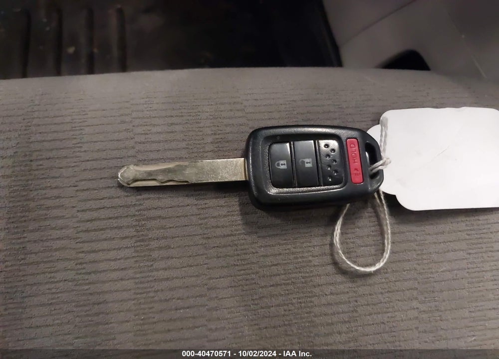 2014 HONDA CR-V LX VIN: 2HKRM4H35EH617373