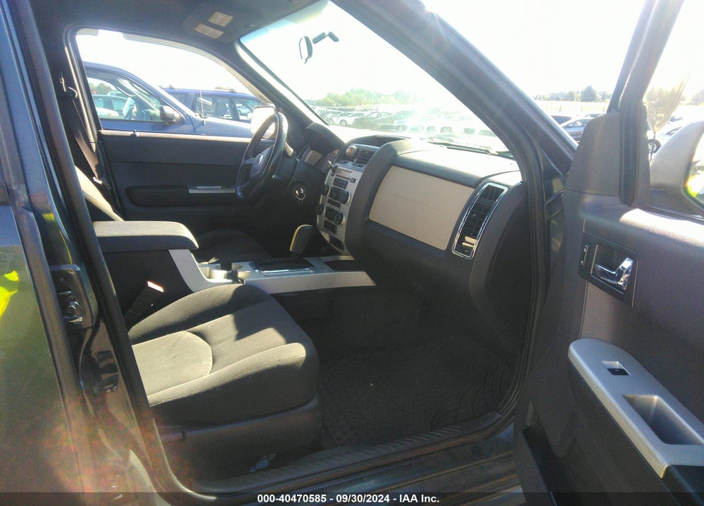 2008 MERCURY MARINER V6 VIN: 4M2CU91118KJ35754