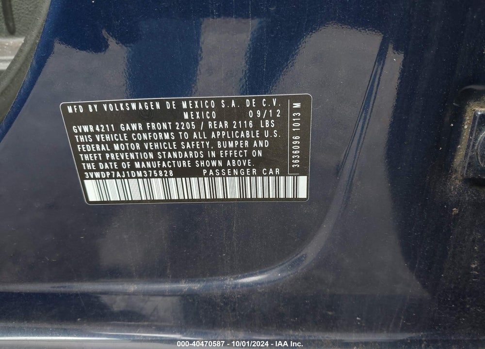 2013 VOLKSWAGEN JETTA 2.5L SE VIN: 3VWDP7AJ1DM375828
