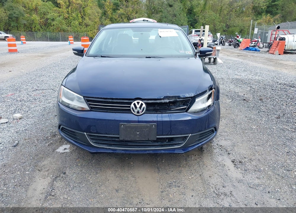 2013 VOLKSWAGEN JETTA 2.5L SE VIN: 3VWDP7AJ1DM375828