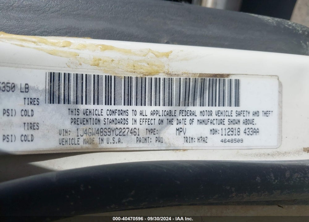 2000 JEEP GRAND CHEROKEE LAREDO VIN: 1J4GW48S9YC227461