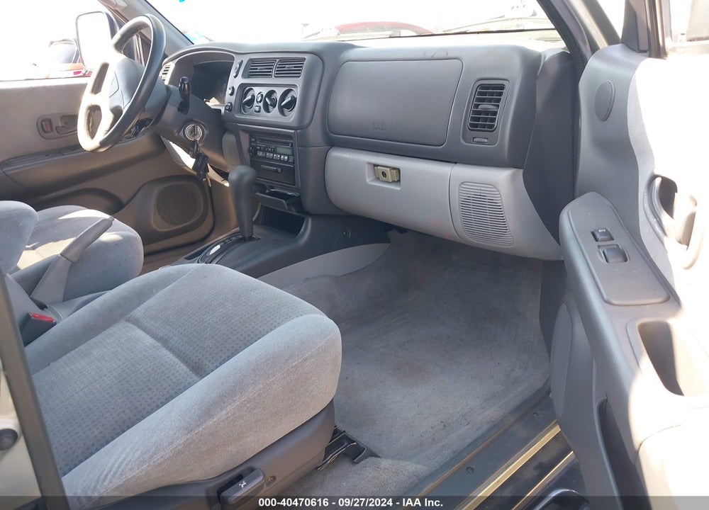 2000 MITSUBISHI MONTERO SPORT LS/XLS VIN: JA4LS31H6YP813997