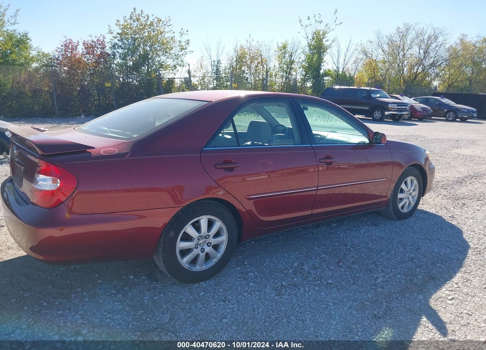2002 TOYOTA CAMRY XLE VIN: 4T1BE30K82U049662