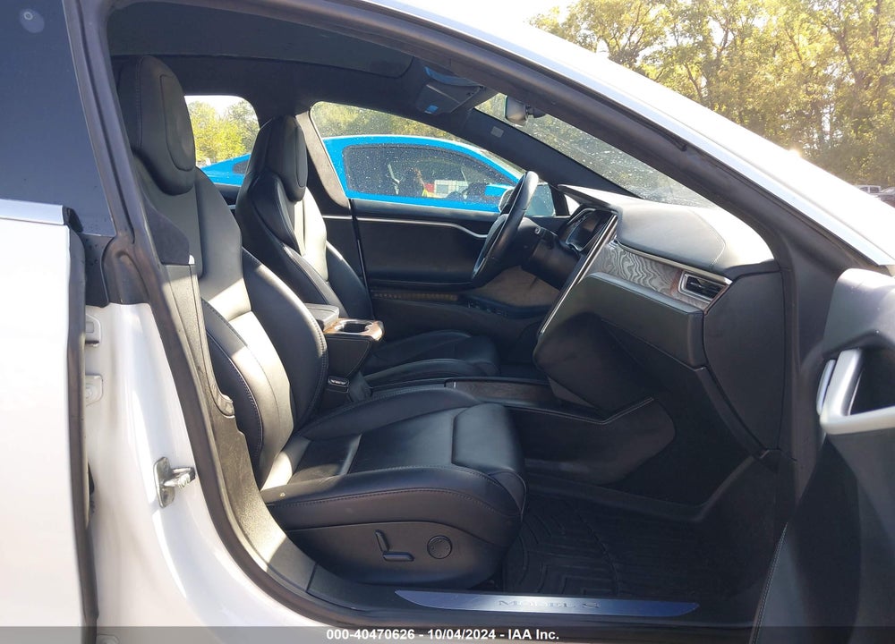 2018 TESLA MODEL S VIN: 5YJSA1E26JF245247