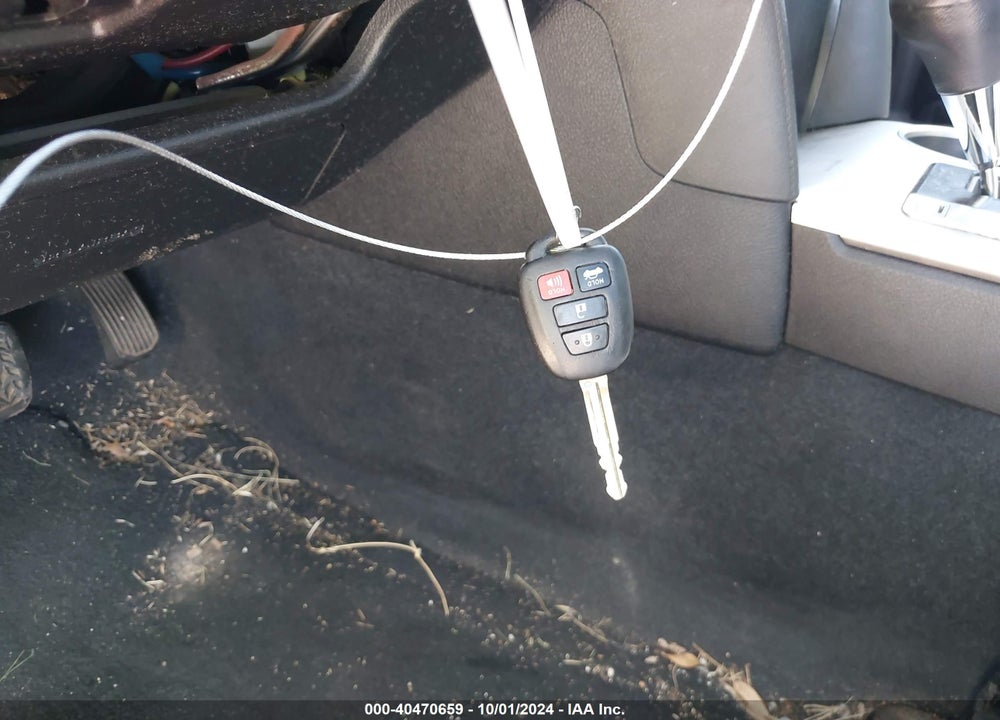 2012 TOYOTA CAMRY SE VIN: 4T1BF1FK1CU134370