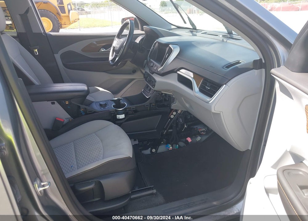 2020 GMC TERRAIN FWD SLE VIN: 3GKALMEV6LL214736