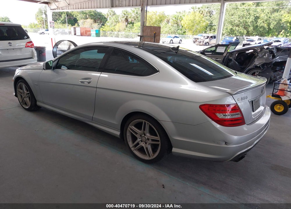 2012 MERCEDES-BENZ C 250 VIN: WDDGJ4HB8CF790910