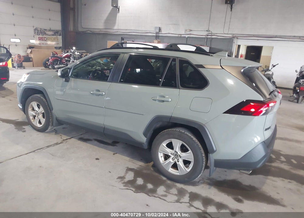 2019 TOYOTA RAV4 XLE VIN: JTMP1RFV8KD026599