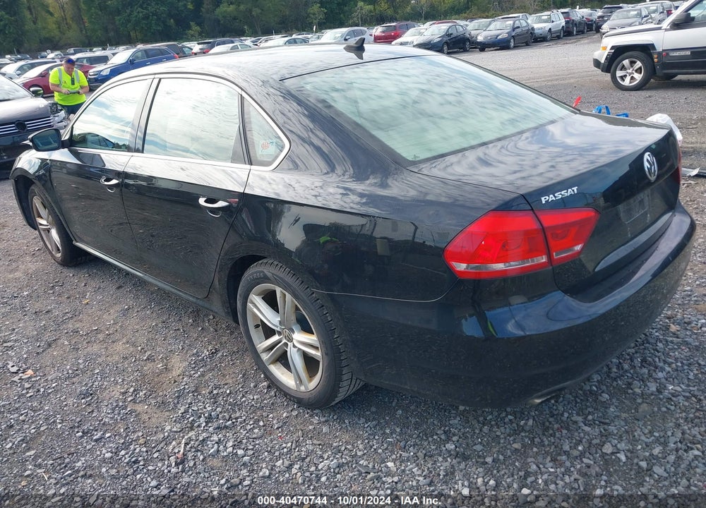 2014 VOLKSWAGEN PASSAT 1.8T SE VIN: 1VWBT7A38EC111609