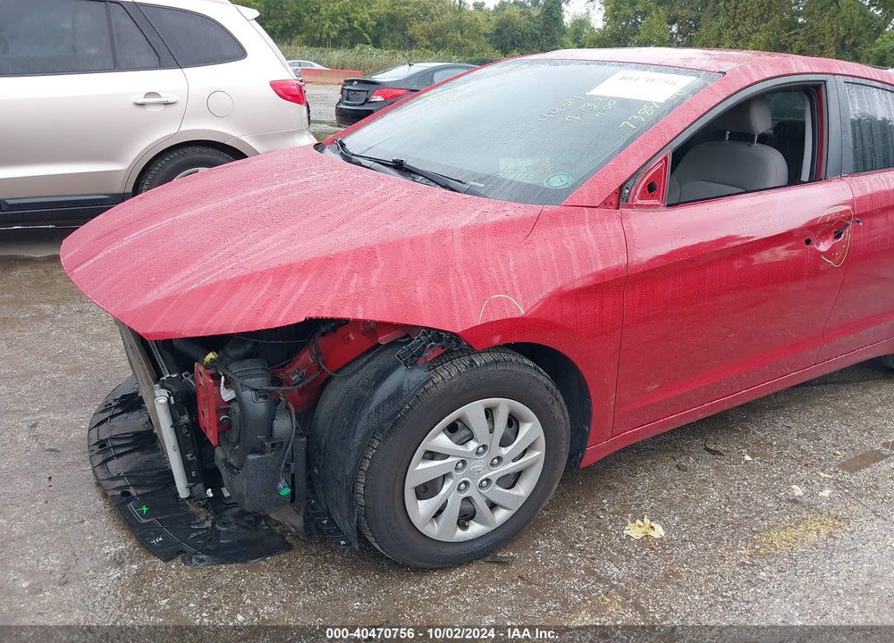 2017 HYUNDAI ELANTRA SE VIN: KMHD74LFXHU429019