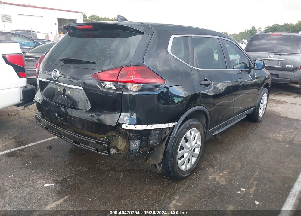 2018 NISSAN ROGUE S VIN: 5N1AT2MT2JC767288