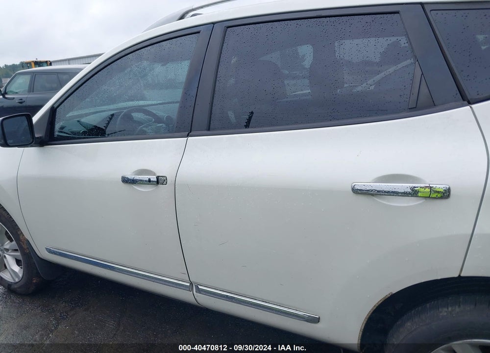 2013 NISSAN ROGUE SV VIN: JN8AS5MT4DW008383