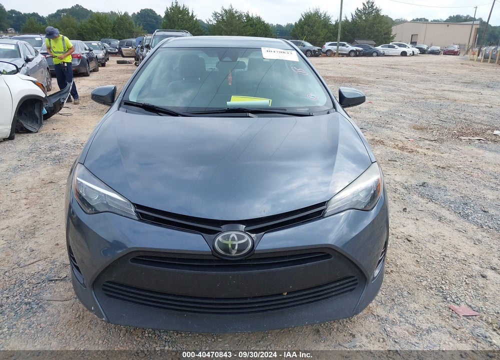 2018 TOYOTA COROLLA LE VIN: 2T1BURHE4JC003119