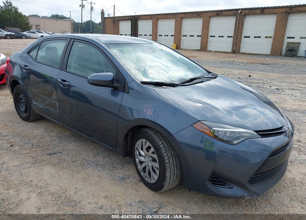 2018 TOYOTA COROLLA LE VIN: 2T1BURHE4JC003119