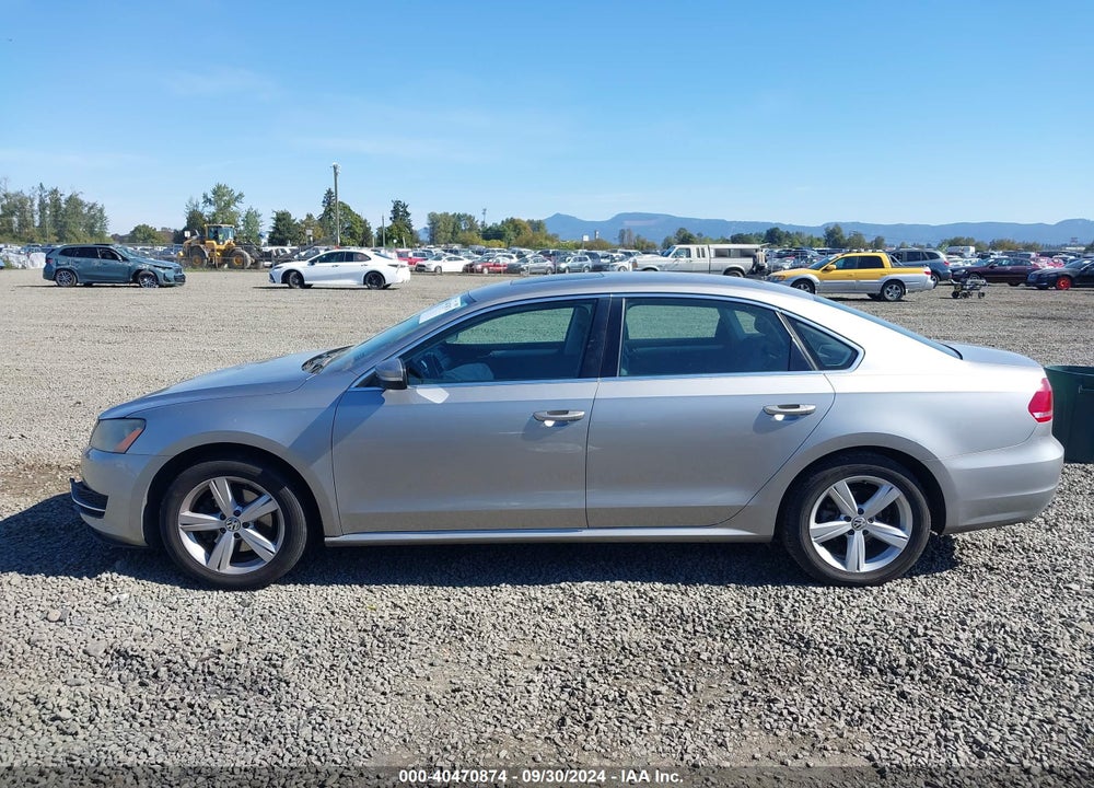 2013 VOLKSWAGEN PASSAT 2.0L TDI SE VIN: 1VWBN7A34DC065883