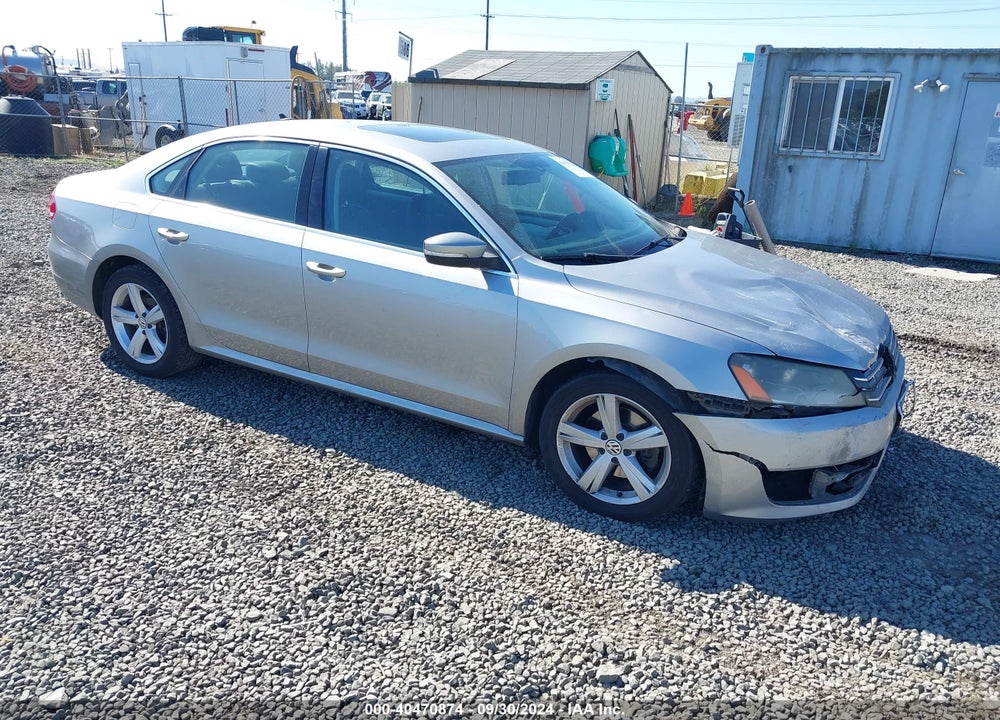 2013 VOLKSWAGEN PASSAT 2.0L TDI SE VIN: 1VWBN7A34DC065883