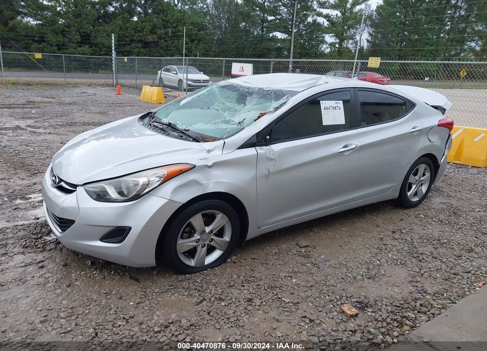 2013 HYUNDAI ELANTRA GLS VIN: KMHDH4AE2DU022426