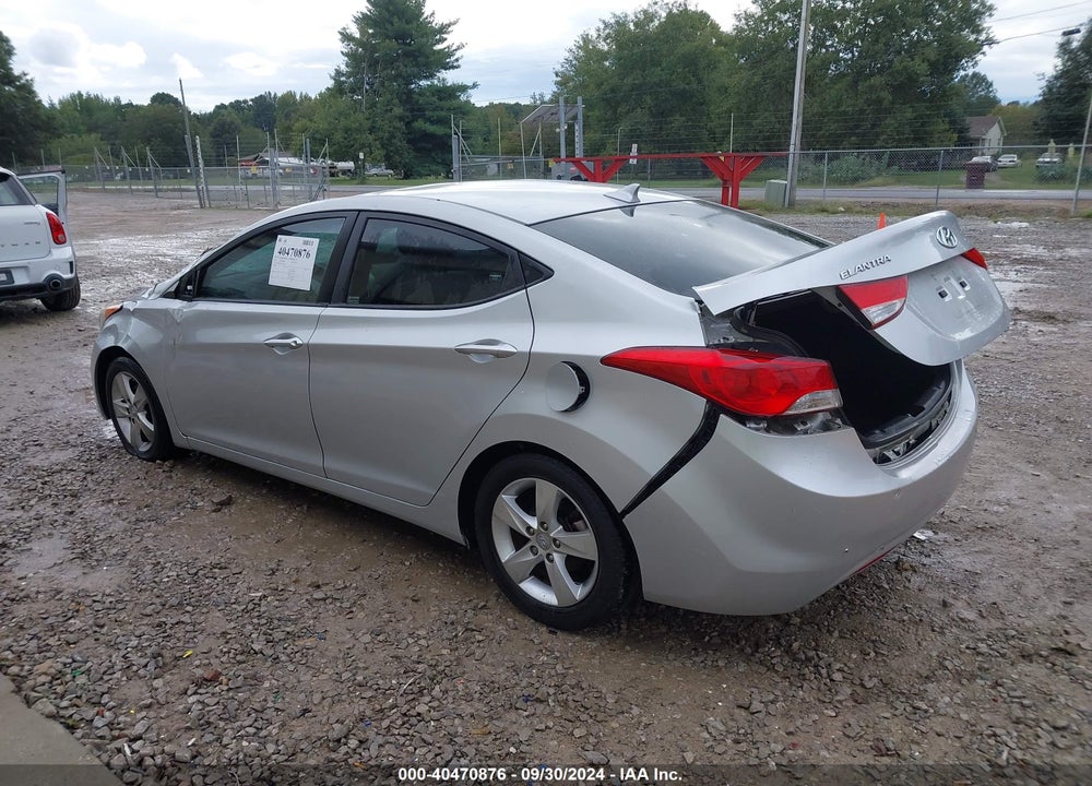 2013 HYUNDAI ELANTRA GLS VIN: KMHDH4AE2DU022426