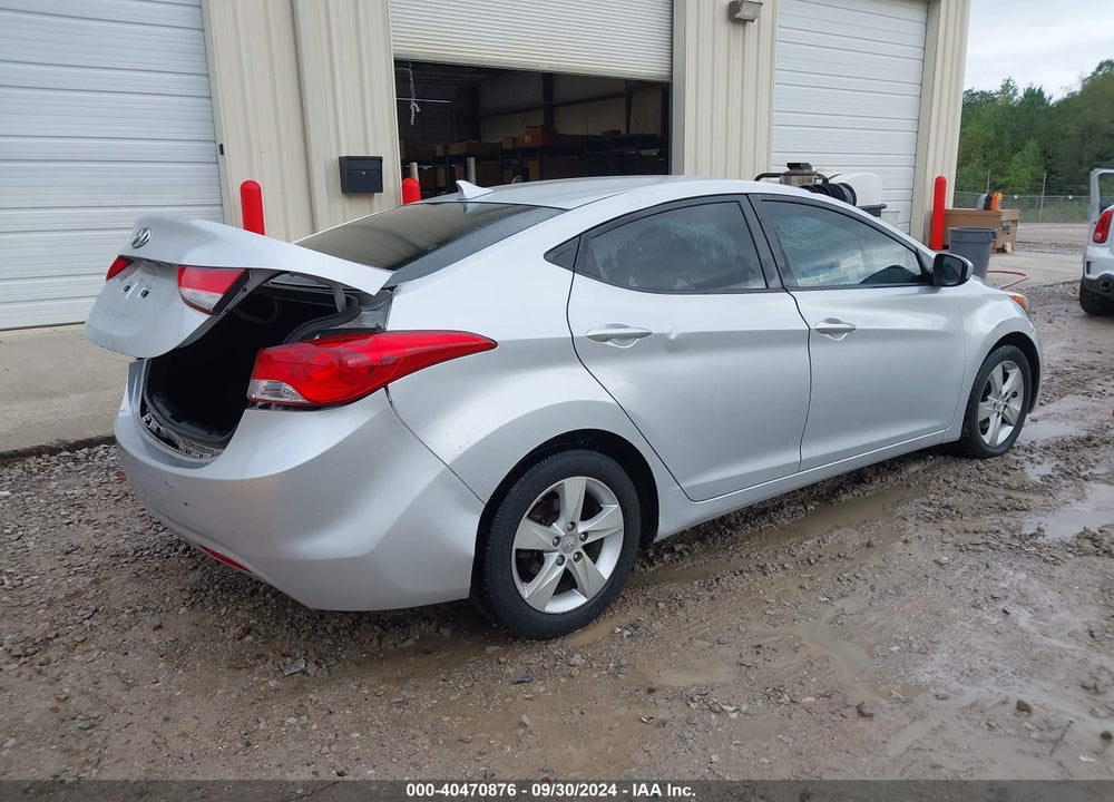 2013 HYUNDAI ELANTRA GLS VIN: KMHDH4AE2DU022426