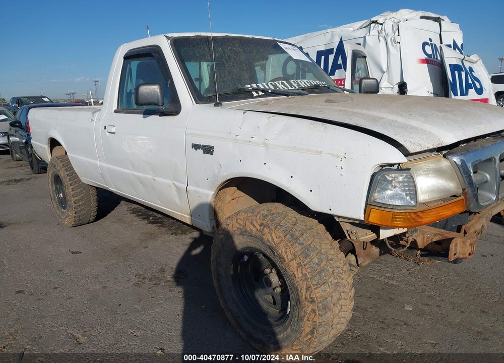 1998 FORD RANGER VIN: 1FTYR11X9WPB60999