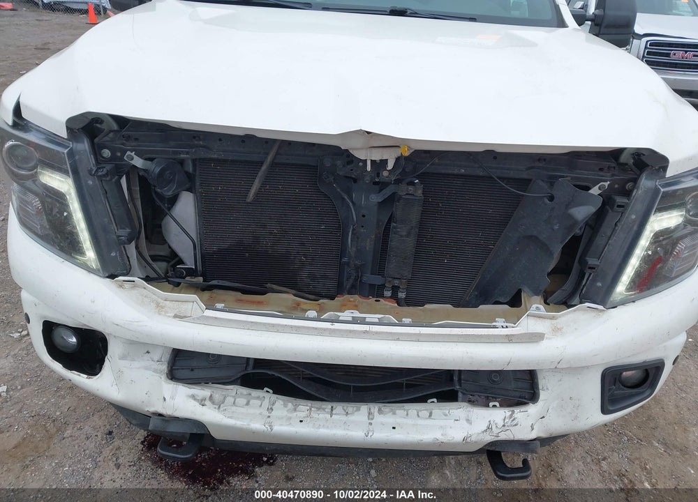 2018 NISSAN TITAN XD SV DIESEL VIN: 1N6BA1F47JN528853