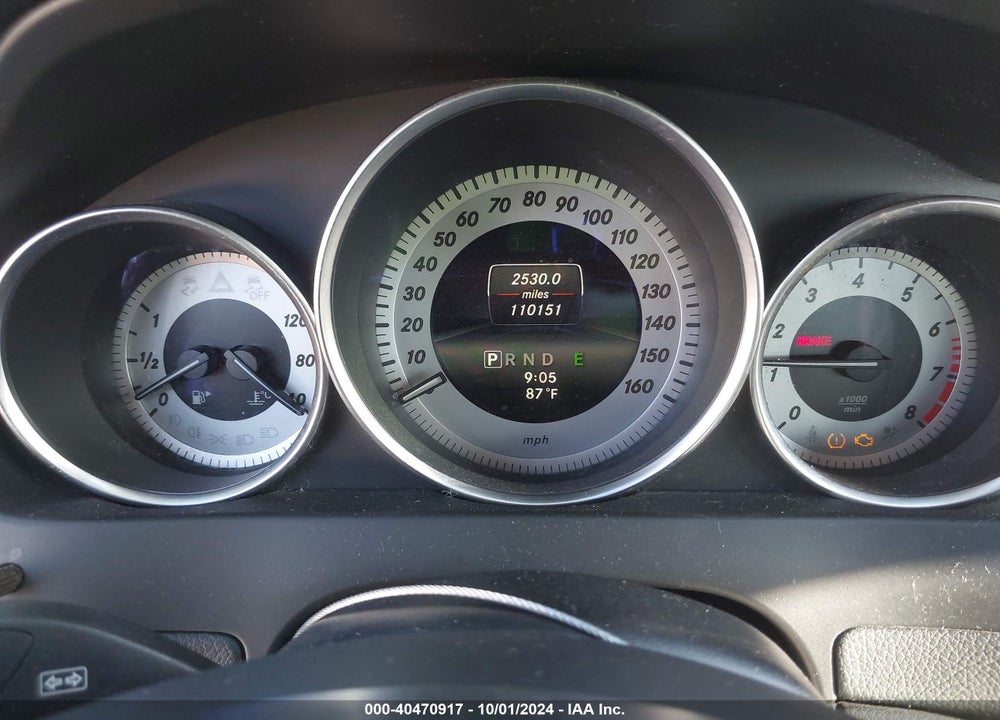 2014 MERCEDES-BENZ C 250 LUXURY/SPORT VIN: WDDGF4HB8EA960555