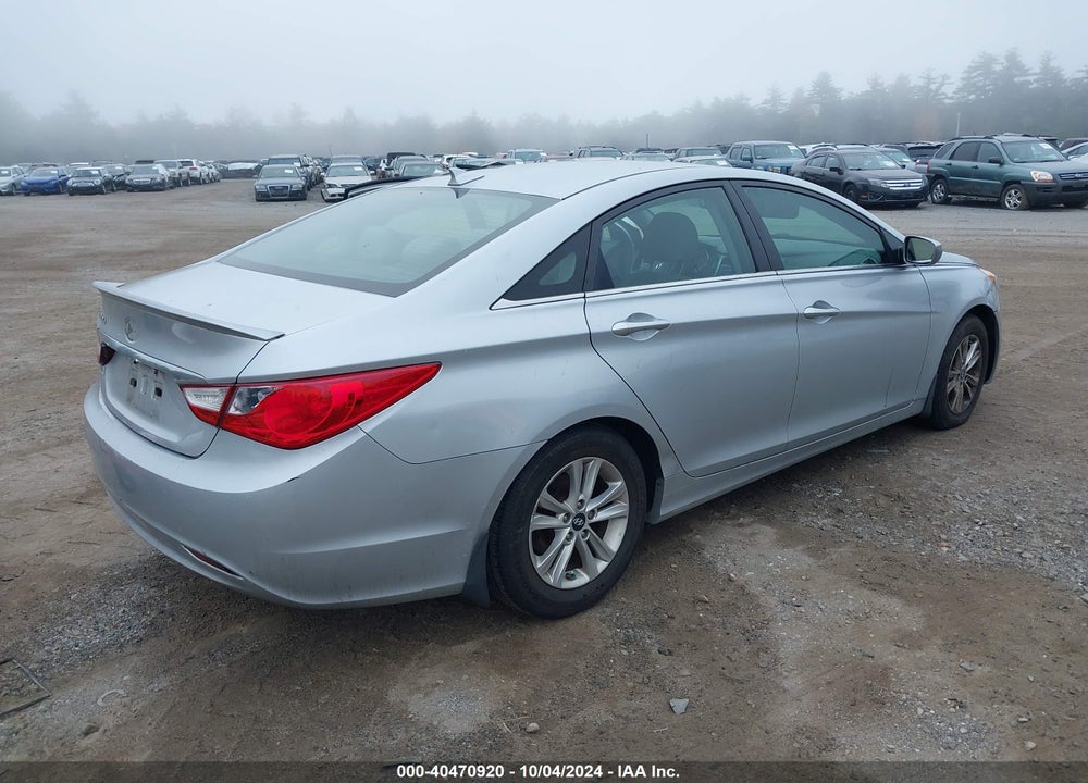 2013 HYUNDAI SONATA GLS VIN: 5NPEB4AC8DH574936