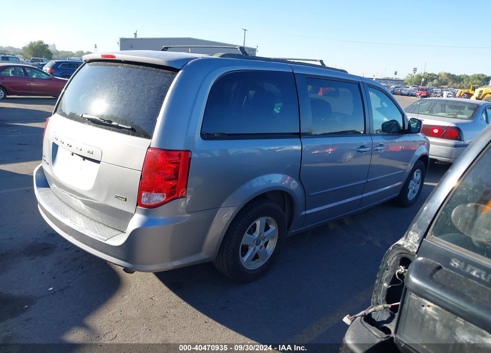 2013 DODGE GRAND CARAVAN SXT VIN: 2C4RDGCG4DR552562
