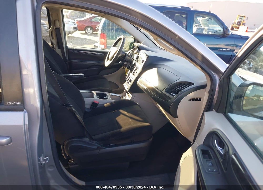 2013 DODGE GRAND CARAVAN SXT VIN: 2C4RDGCG4DR552562