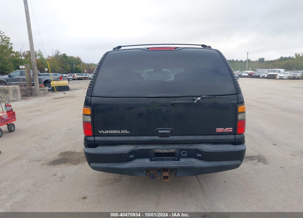 2004 GMC YUKON XL 1500 DENALI VIN: 1GKFK66UX4J239738