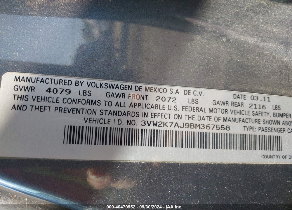 2011 VOLKSWAGEN JETTA 2.0L S VIN: 3VW2K7AJ9BM367558