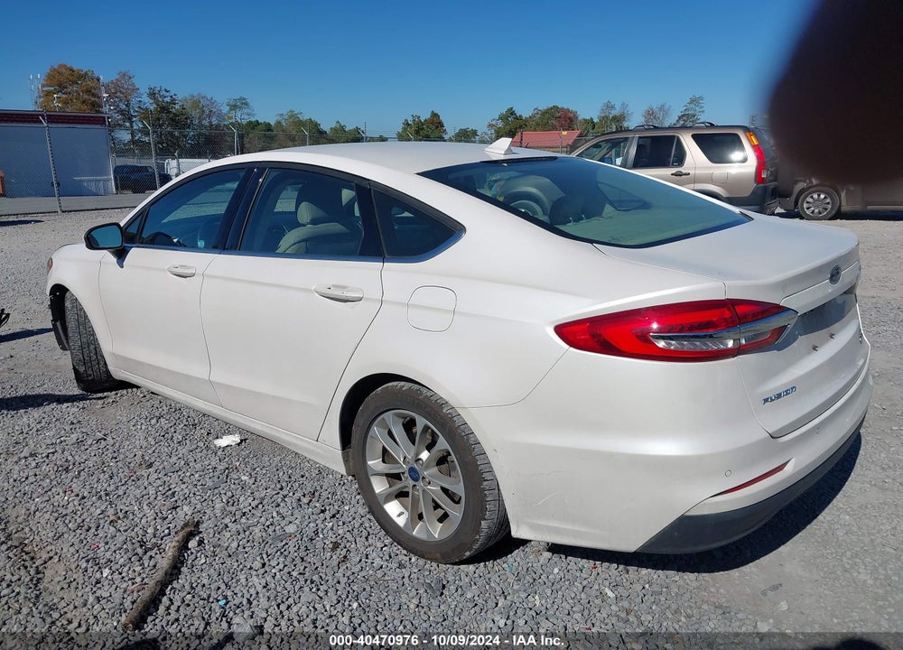 2019 FORD FUSION SE VIN: 3FA6P0HD5KR163281