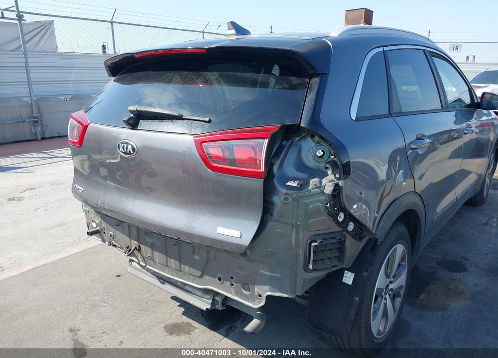 2018 KIA NIRO LX VIN: KNDCB3LC8J5156922