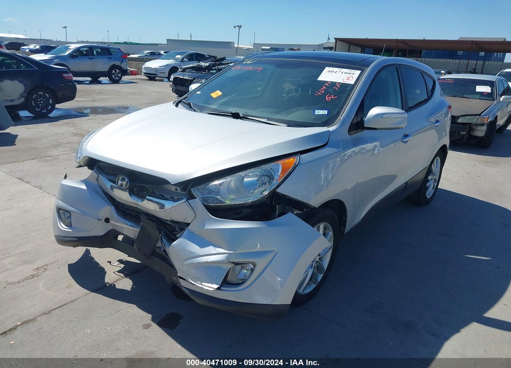 2012 HYUNDAI TUCSON VIN: KM8JU3AC7CU488178
