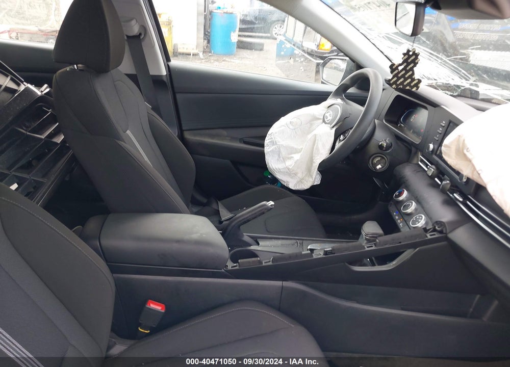 2024 HYUNDAI ELANTRA SE VIN: KMHLL4DG3RU834543