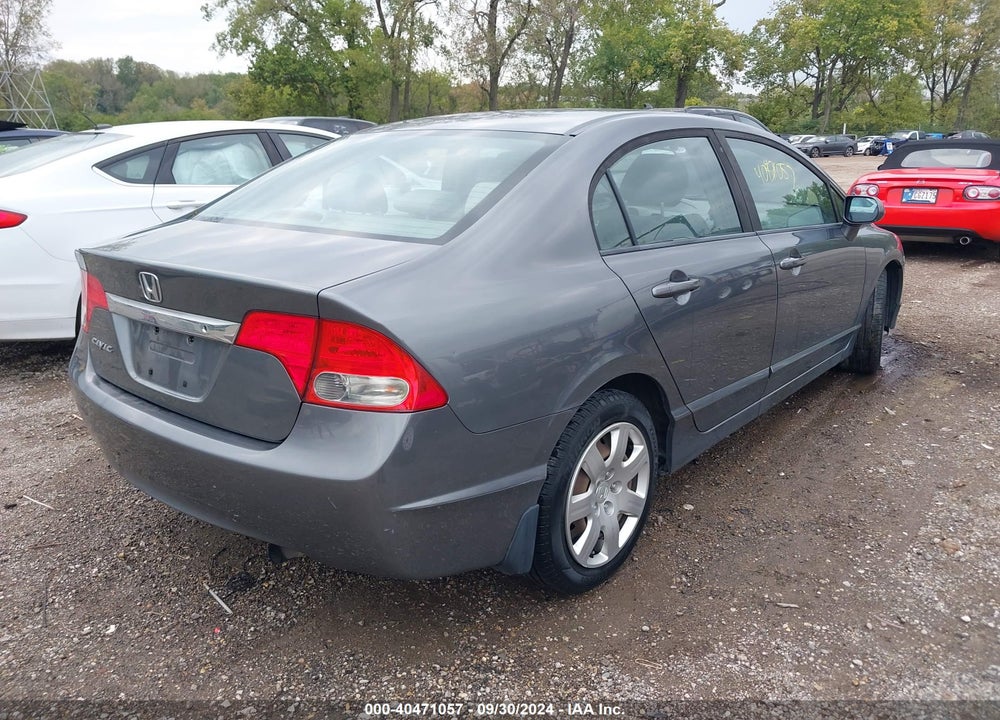 2011 HONDA CIVIC LX VIN: 19XFA1F52BE007560