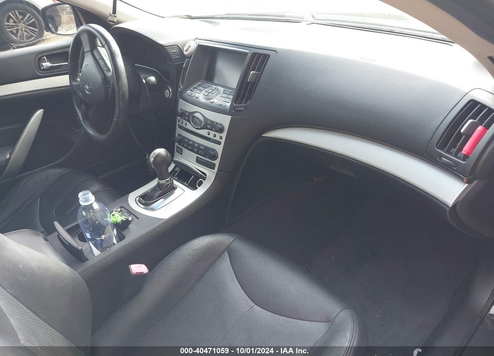 2009 INFINITI G37X VIN: JNKCV64F49M654293