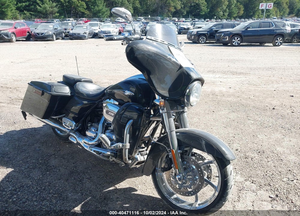 2012 HARLEY-DAVIDSON FLHXSE3 CVO STREET GLIDE VIN: 1HD1PZ815CB956566