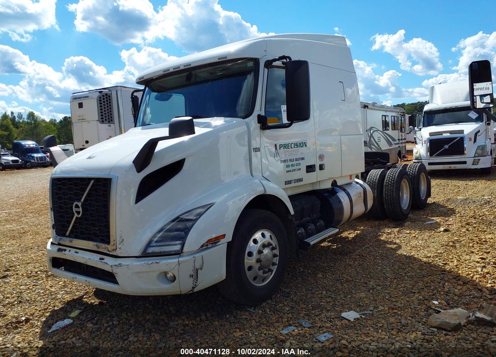2018 VOLVO VNR VIN: 4V4WC9EJ6JN902295