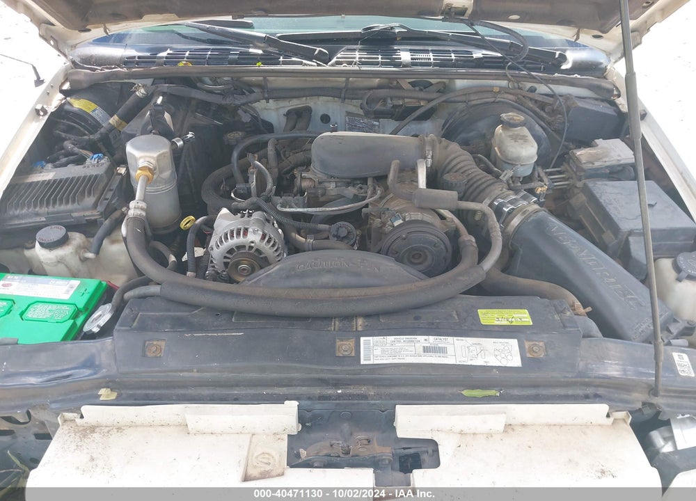 2000 GMC SONOMA SLS VIN: 1GTCS19W8Y8142842