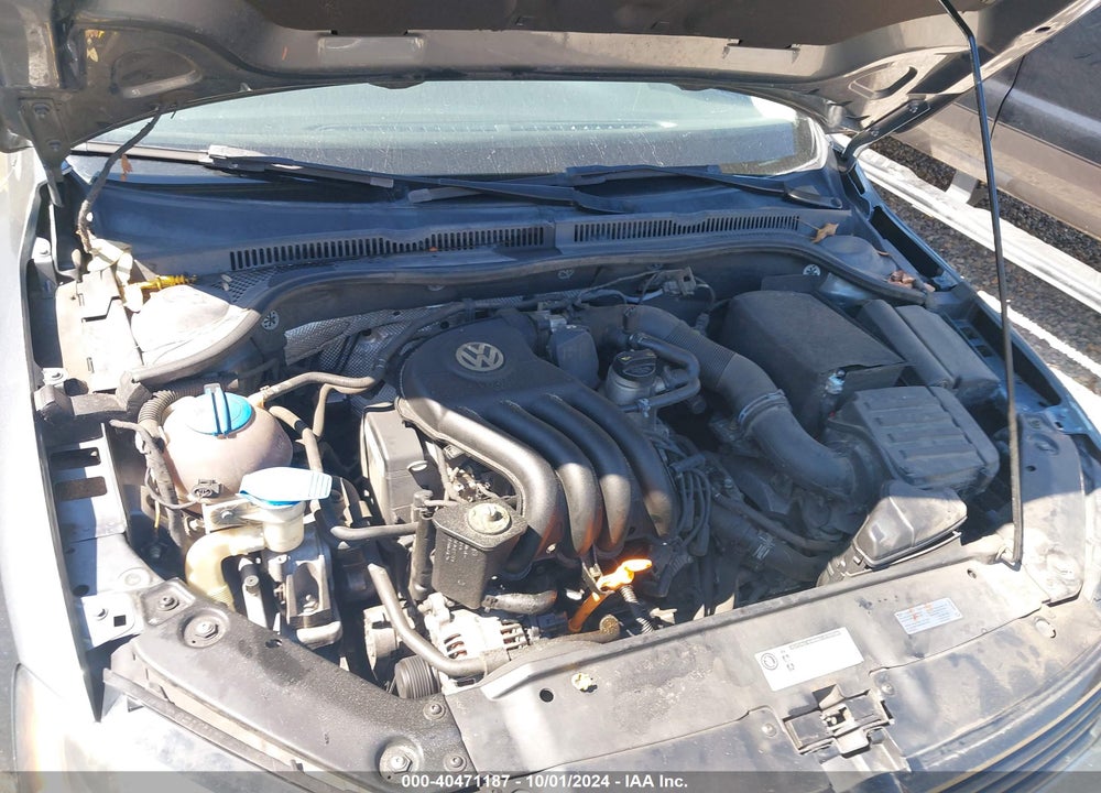 2014 VOLKSWAGEN JETTA 2.0L S VIN: 3VW2K7AJ9EM298066